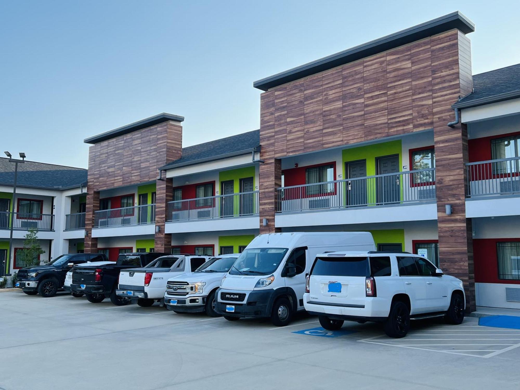 Americas Best Value Inn & Suites Kingwood Iah Airport Humble Luaran gambar
